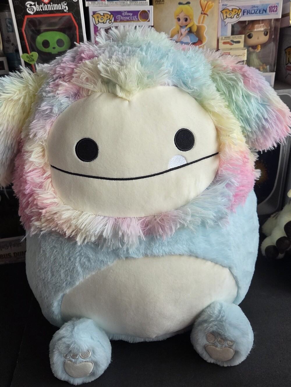 Squishmallows FuzzAMallows 16" Zozo The Bigfoot Retal Special. Brand New W/ Tags